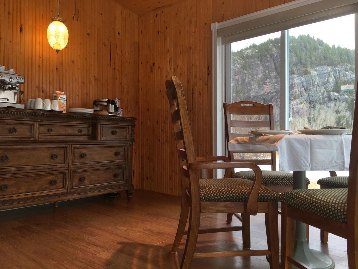 La Chouette Viree Bed & Breakfast Гранд Бержерон Екстериор снимка